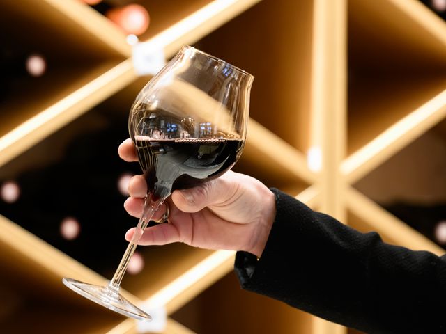 LA VILLA SAINT ANTOINE Plus de 50 références de vins à la carte